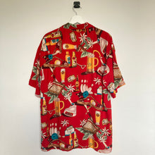Charger l&#39;image dans la galerie, Chemise hawaïenne vintage rouge « Cuba » (L/XL)
