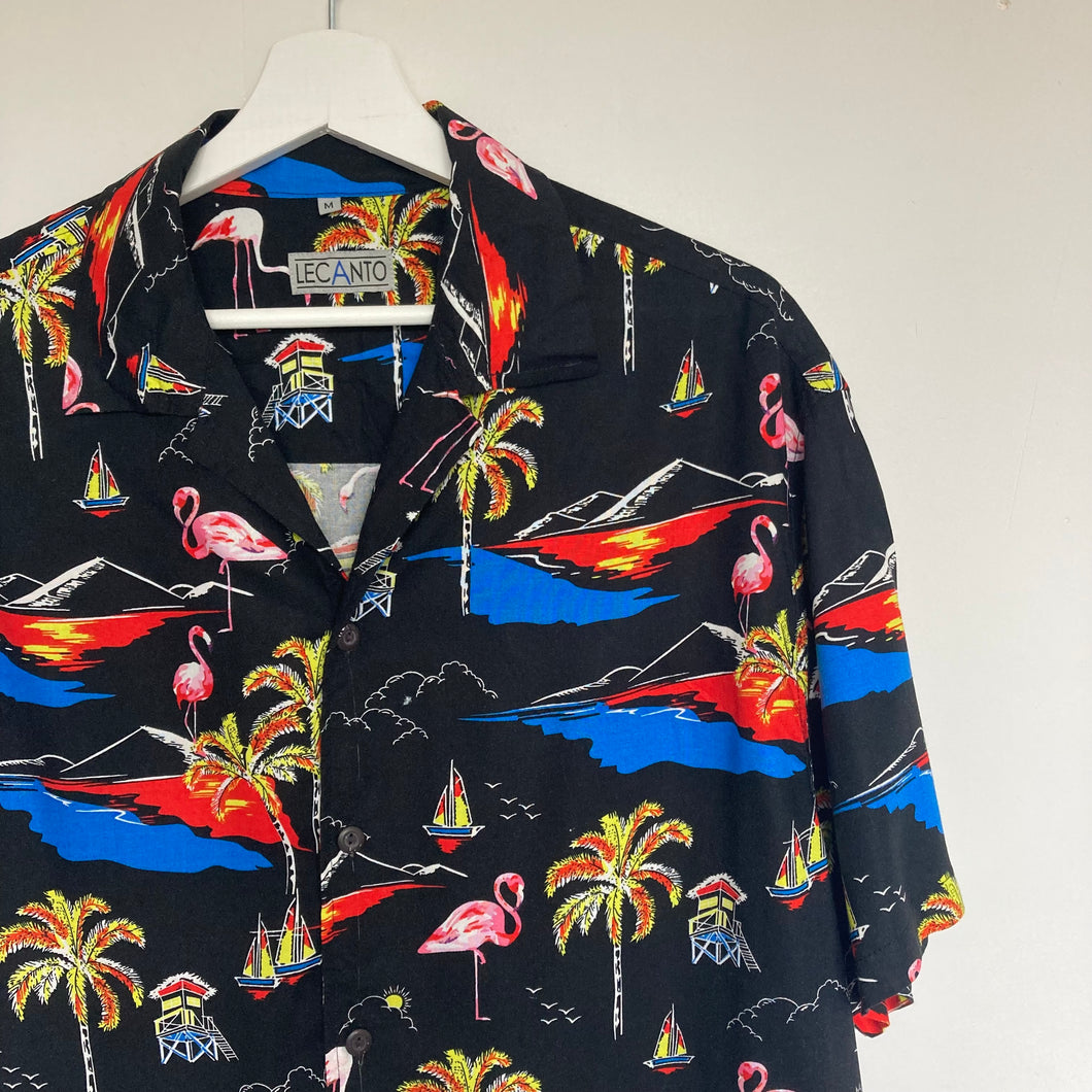 Chemise hawaïenne noire à motifs (M)