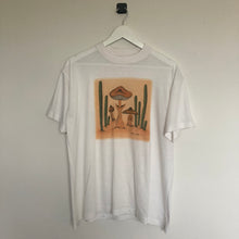 Charger l&#39;image dans la galerie, Tee shirt vintage blanc (L)
