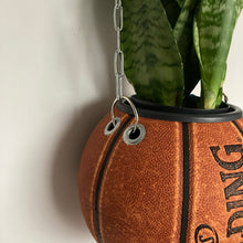 Charger l&#39;image dans la galerie, pot-de-fleurs-ballon-de-basket-basketball-planter
