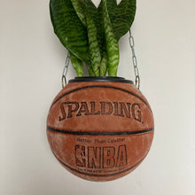 Charger l&#39;image dans la galerie, pot-de-fleurs-ballon-de-basket-plante-basketball-planter
