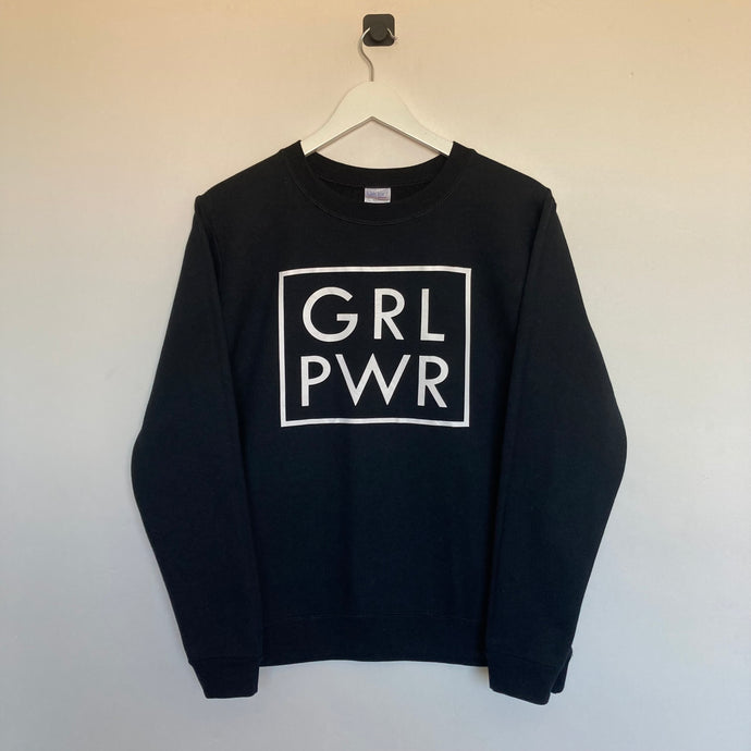     sweat-graphique-noir-girl-power