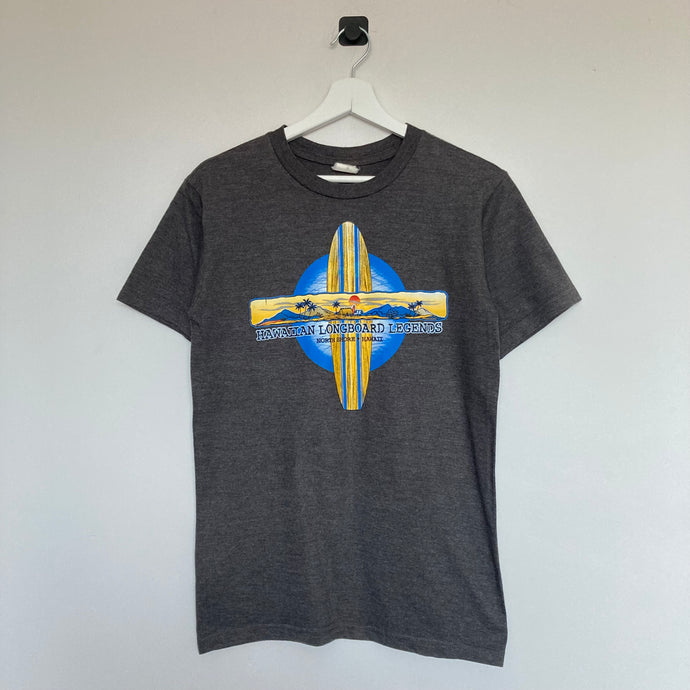      t-shirt-gris-homme-vintage-imprime-hawaii-surfeur