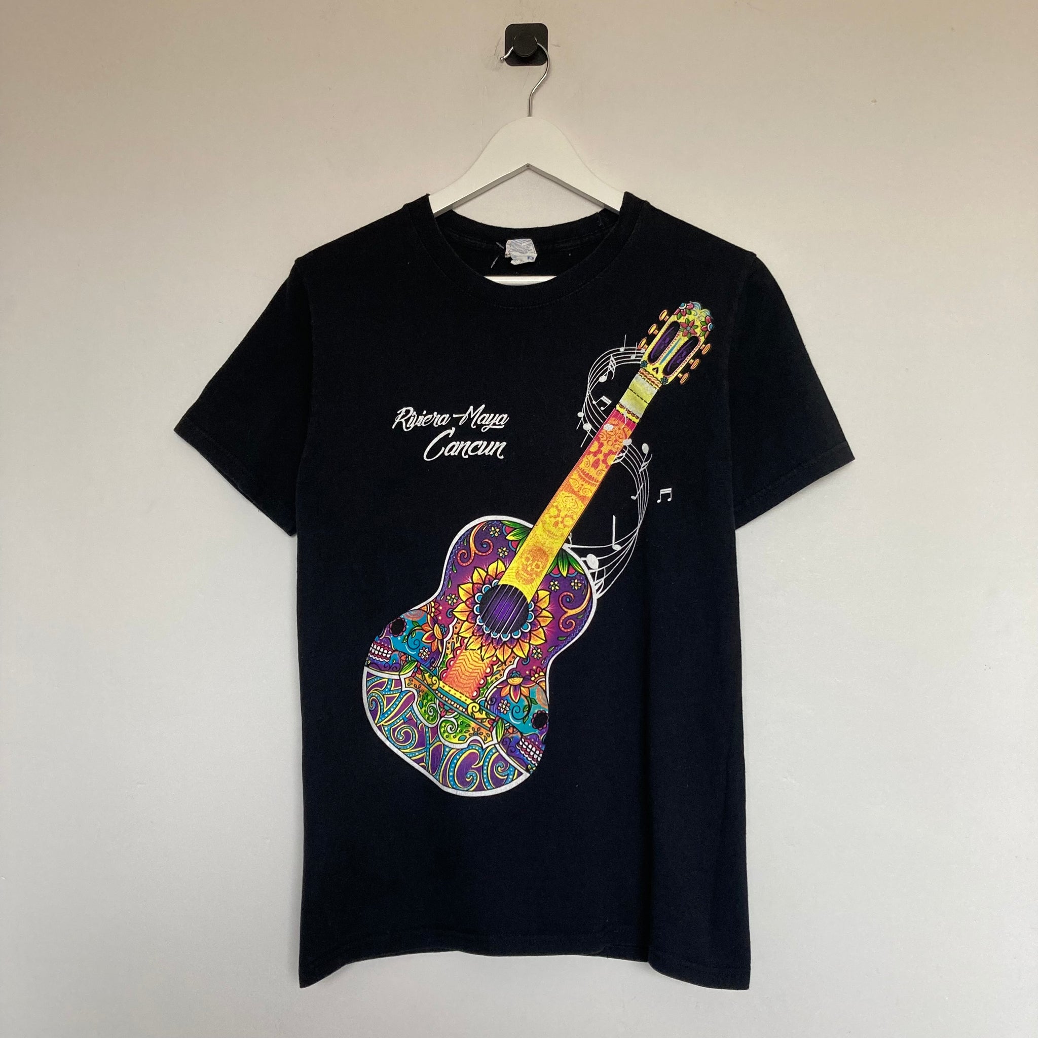 T-shirt Col V Homme Gildan - Motif Guitare Et Arbre Vert - Taille Regular, 100% Coton - Neuf Avec étiquettes