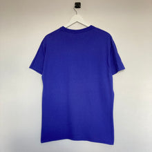 Charger l&#39;image dans la galerie,     t-shirt-vintage-homme-bleu-a-imprime
