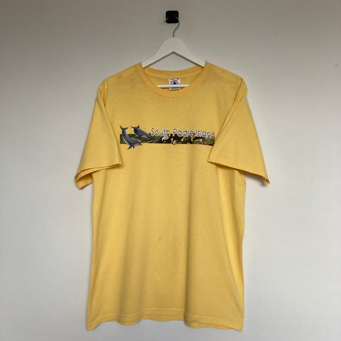       t-shirt-vintage-homme-jaune-pastel-a-imprime-motif