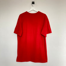 Charger l&#39;image dans la galerie,     t-shirt-vintage-homme-rouge-imprime-motif-canada
