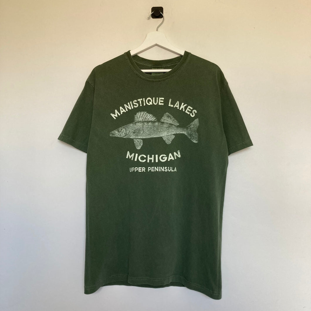     t-shirt-vintage-homme-vert-a-imprime-motif-animal
